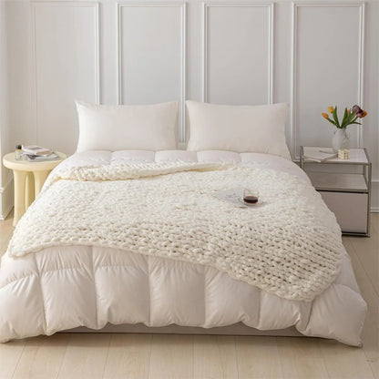 Luxury Chunky Knit Blanket Throw, Handmade Thick Chenille Yarn Throw