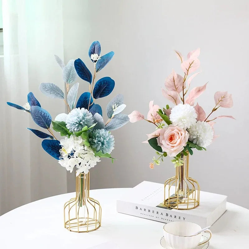 1pc Iron Art Hollow Out Golden Vase Creative