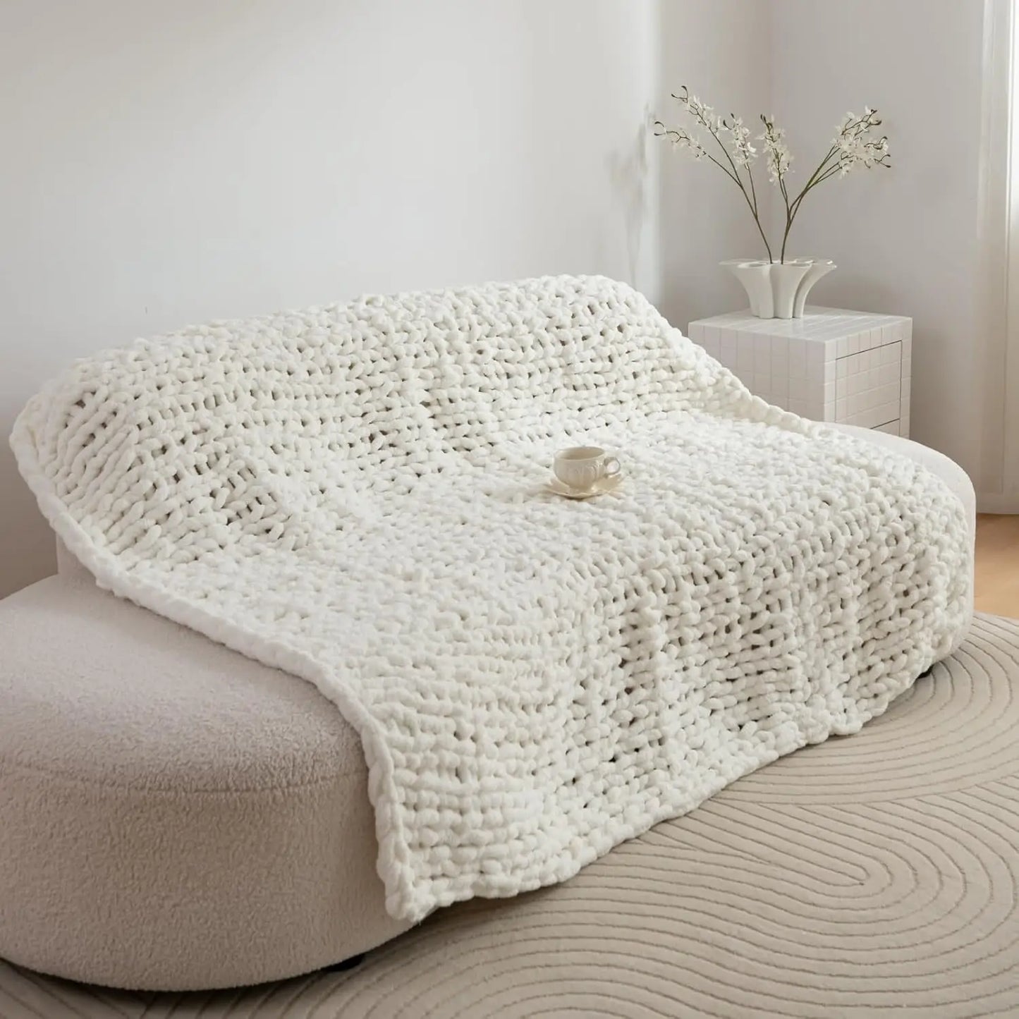 Luxury Chunky Knit Blanket Throw, Handmade Thick Chenille Yarn Throw
